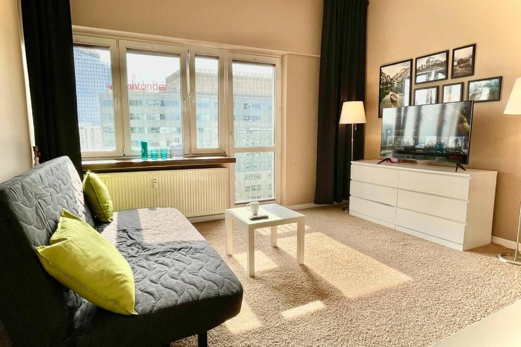 Aircondition Green 2, 2Xmetro Wifi 50'Tv Netflix Hbo Appletv Варшава Екстер'єр фото